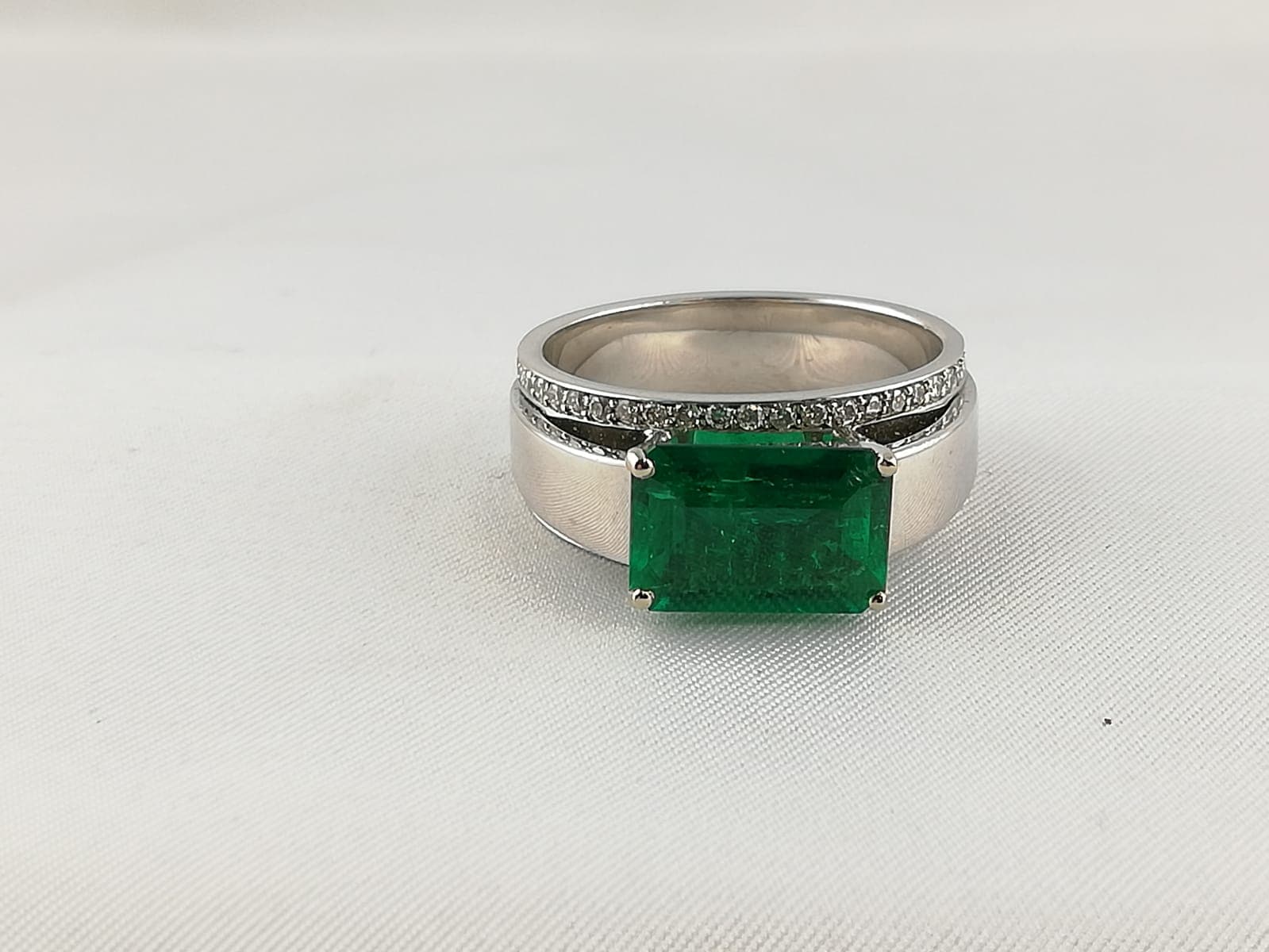 Rachat de bijoux anciens et modernes à Lille